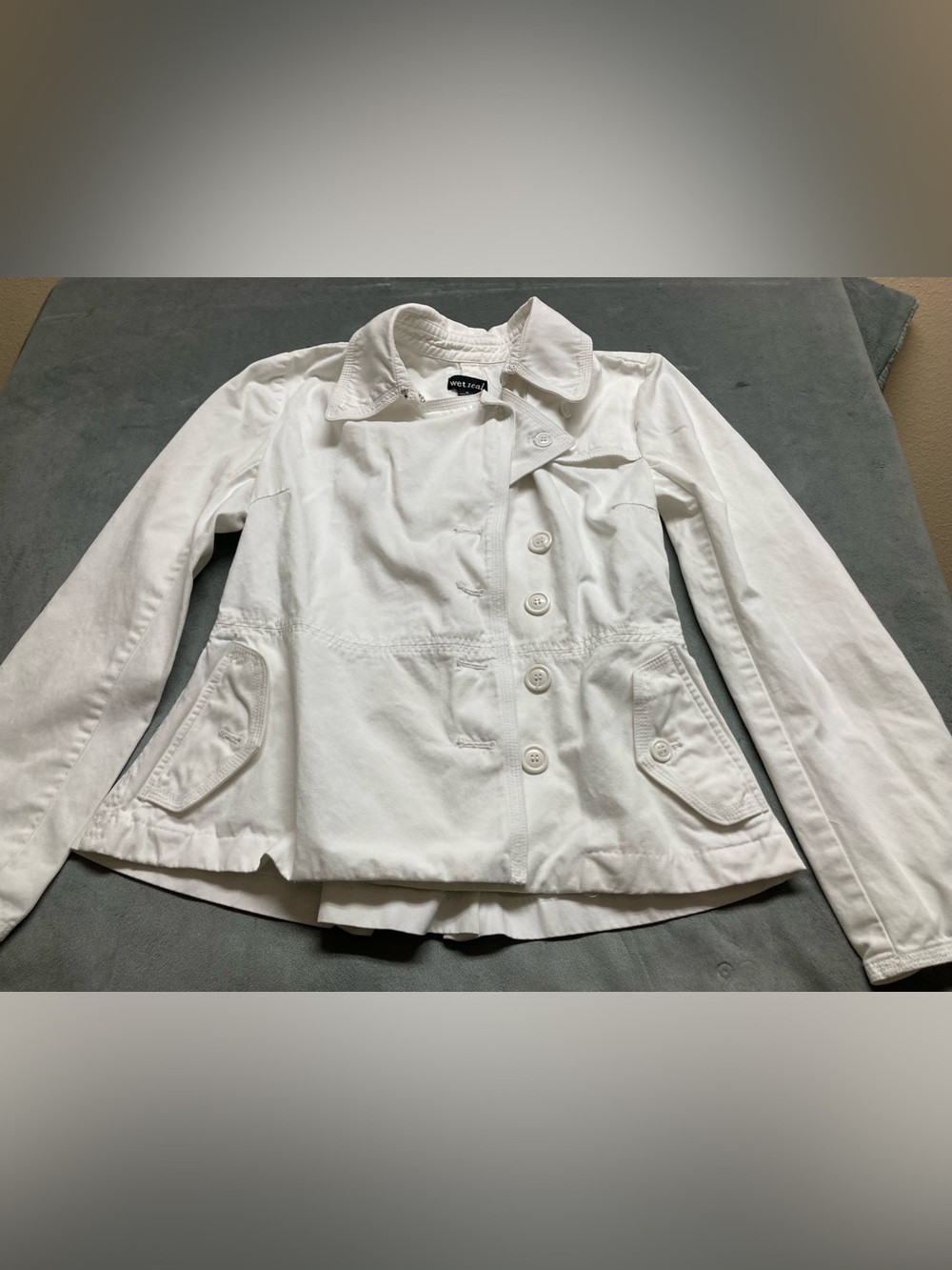 Wetseal Women’s Button Down Jacket Medium